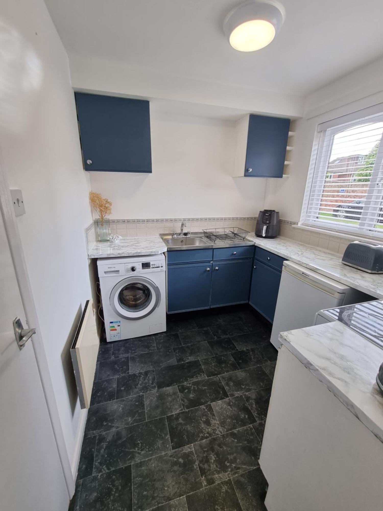Stylish Flat In Harborne Apartment *